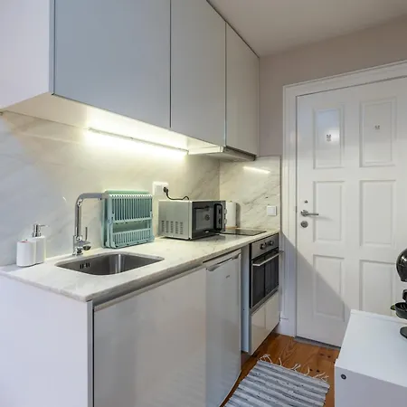 A Window To - In The Heart Of The City Apartment *