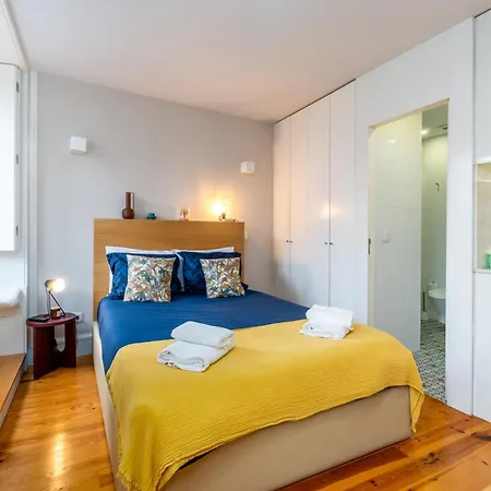 Apartment A Window To - In The Heart Of The City *